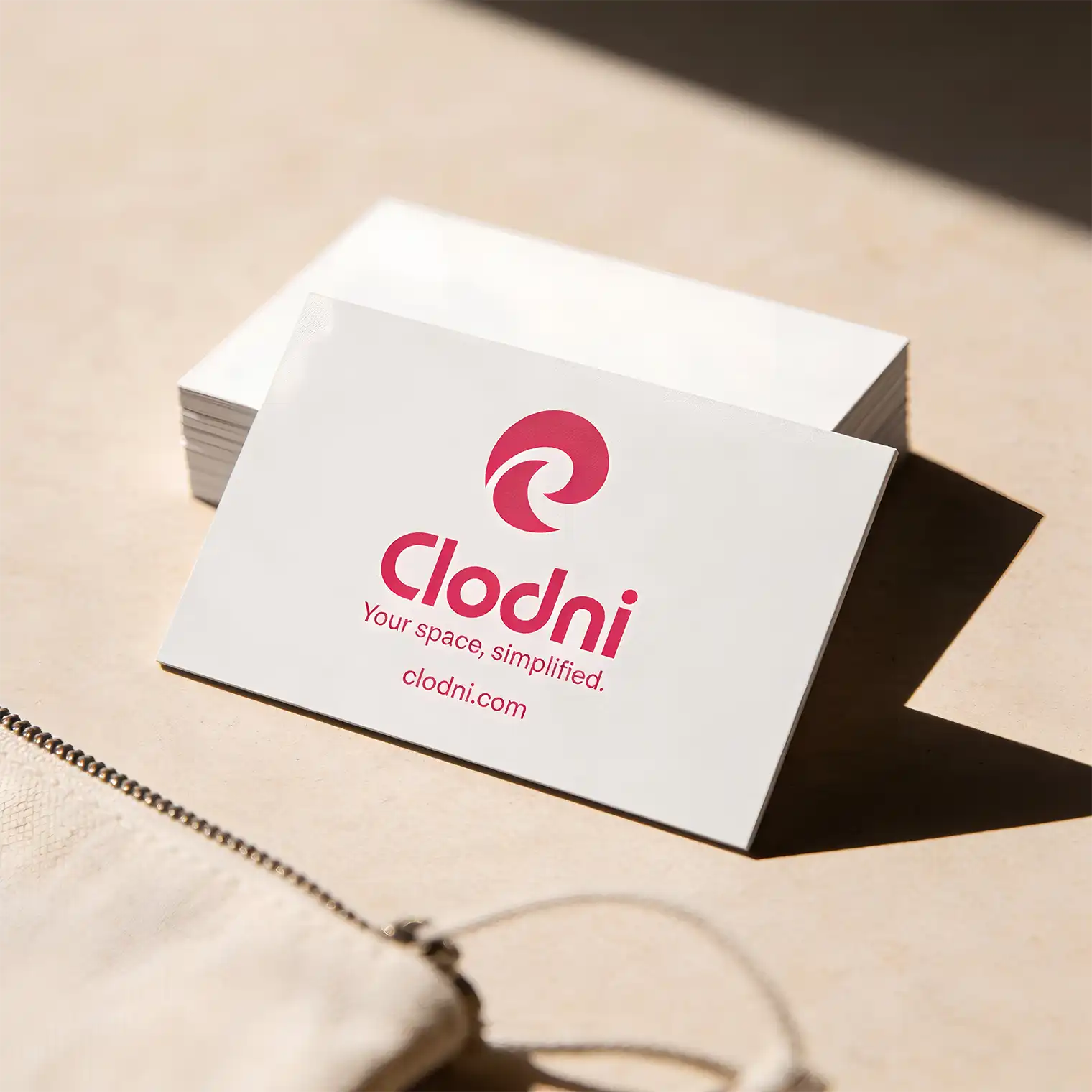clodni_com-mockup-card