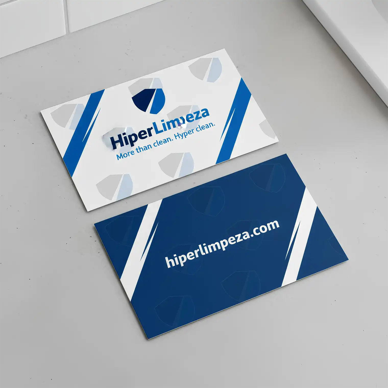 hiperlimpeza_com-mockup-card