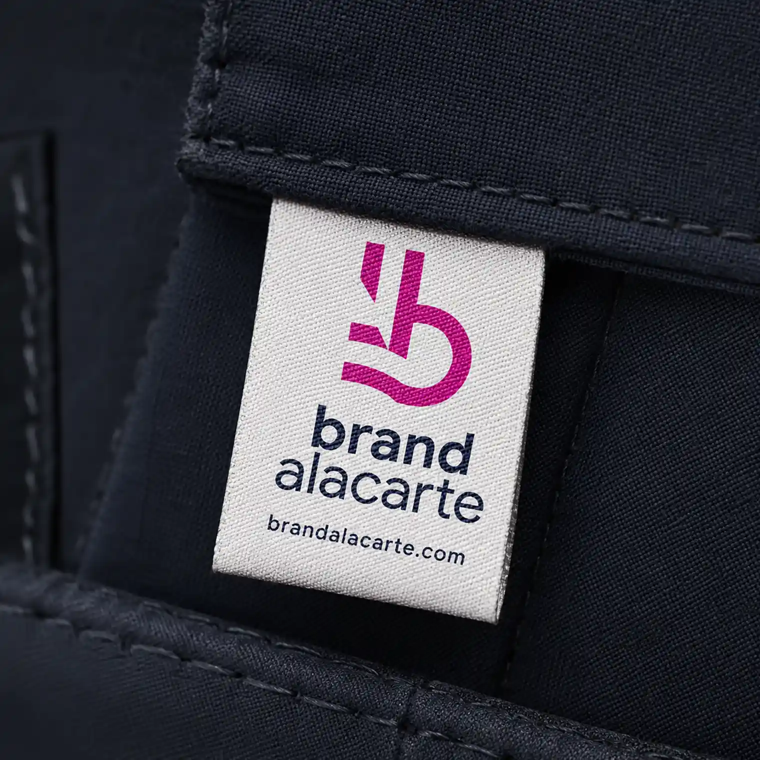 brandalacarte_com-mockup-label