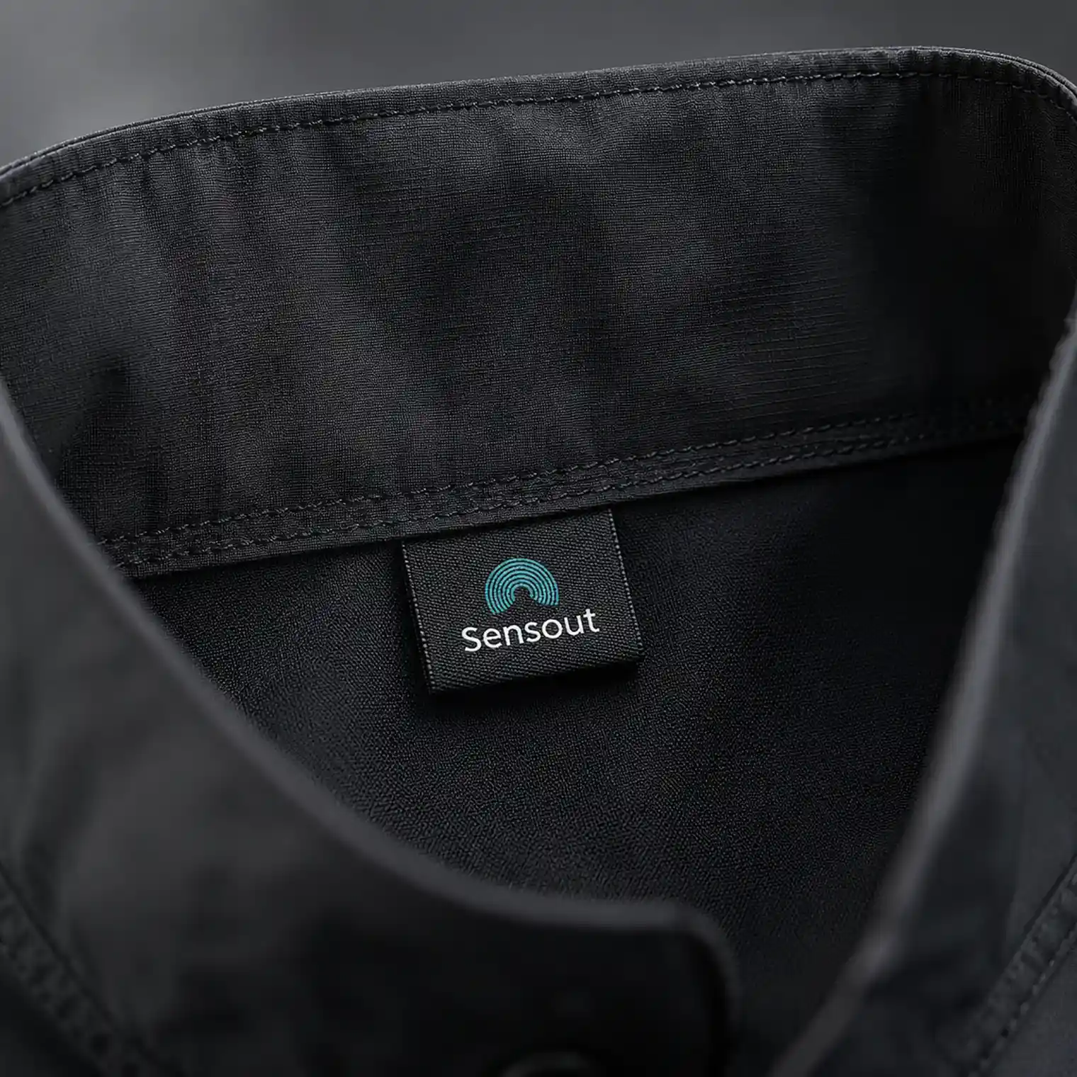 sensout_com-mockup-label